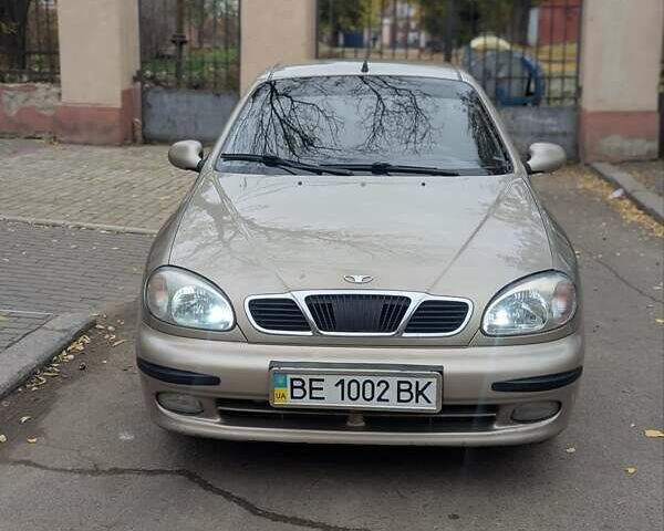 Бежевий Деу Ланос, об'ємом двигуна 1.5 л та пробігом 170 тис. км за 3300 $, фото 1 на Automoto.ua