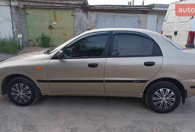 Бежевый Дэу Ланос, объемом двигателя 1.5 л и пробегом 153 тыс. км за 2950 $, фото 1 на Automoto.ua