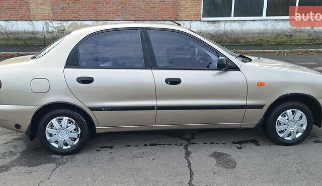 Дэу Ланос 2008 в Гребенке на Automoto.ua Бежевый Дэу Ланос, объемом двигателя 1.39 л и пробегом 139 тыс. км за 2200 $, фото 1 на Automoto.ua