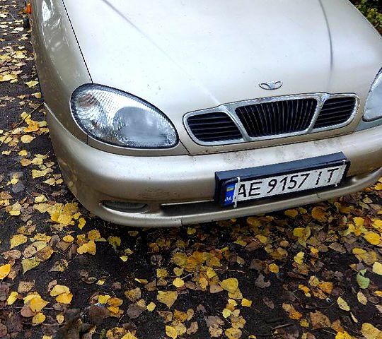Бежевий Деу Ланос, об'ємом двигуна 1.6 л та пробігом 273 тис. км за 800 $, фото 1 на Automoto.ua