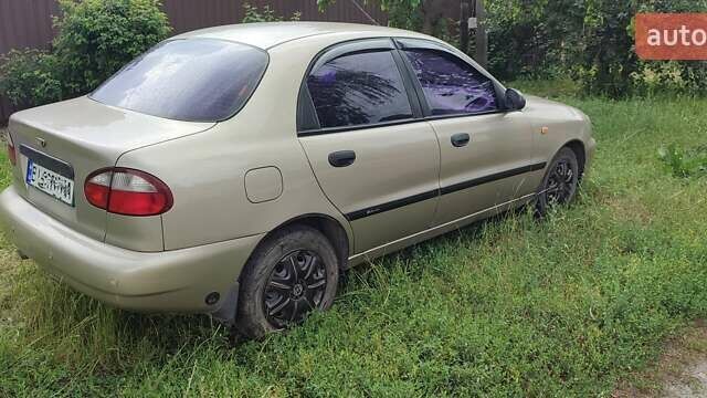 Бежевый Дэу Ланос, объемом двигателя 1.5 л и пробегом 233 тыс. км за 2900 $, фото 1 на Automoto.ua