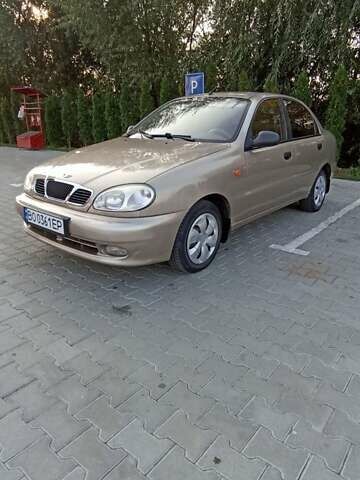 Бежевый Дэу Ланос, объемом двигателя 1.5 л и пробегом 92 тыс. км за 3400 $, фото 1 на Automoto.ua