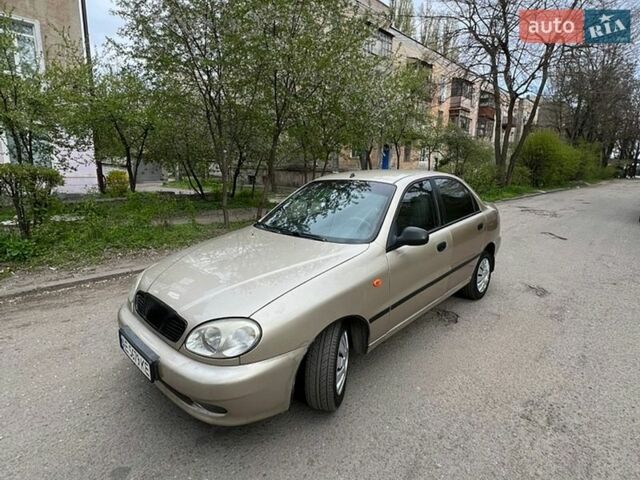 Бежевый Дэу Ланос, объемом двигателя 1.6 л и пробегом 224 тыс. км за 1650 $, фото 1 на Automoto.ua
