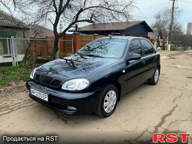 Чорний Деу Ланос, об'ємом двигуна 1.5 л та пробігом 141 тис. км за 3000 $, фото 1 на Automoto.ua