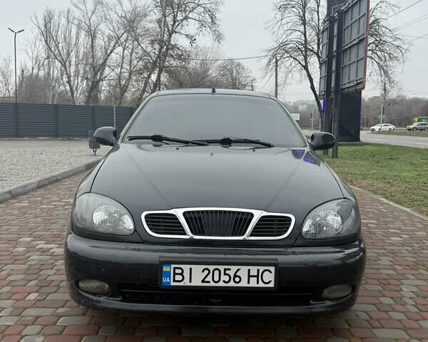 Черный Дэу Ланос, объемом двигателя 1.6 л и пробегом 181 тыс. км за 2350 $, фото 1 на Automoto.ua