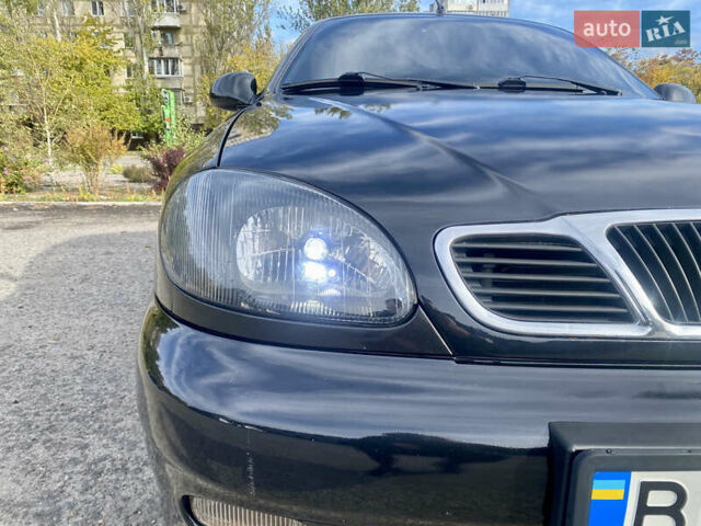 Дэу Ланос 2009 в Запорожье на Automoto.ua Черный Дэу Ланос, объемом двигателя 1.6 л и пробегом 180 тыс. км за 2000 $, фото 1 на Automoto.ua