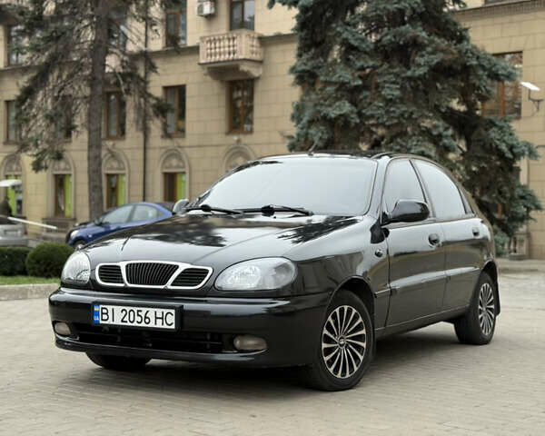 Черный Дэу Ланос, объемом двигателя 1.6 л и пробегом 190 тыс. км за 2650 $, фото 1 на Automoto.ua