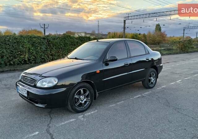 Черный Дэу Ланос, объемом двигателя 1.5 л и пробегом 204 тыс. км за 3100 $, фото 1 на Automoto.ua