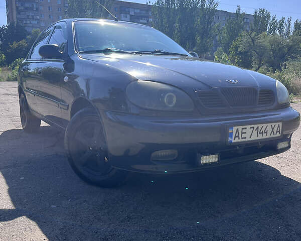 Черный Дэу Ланос, объемом двигателя 1.5 л и пробегом 178 тыс. км за 2600 $, фото 1 на Automoto.ua