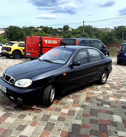 Черный Дэу Ланос, объемом двигателя 1.5 л и пробегом 177 тыс. км за 2200 $, фото 1 на Automoto.ua