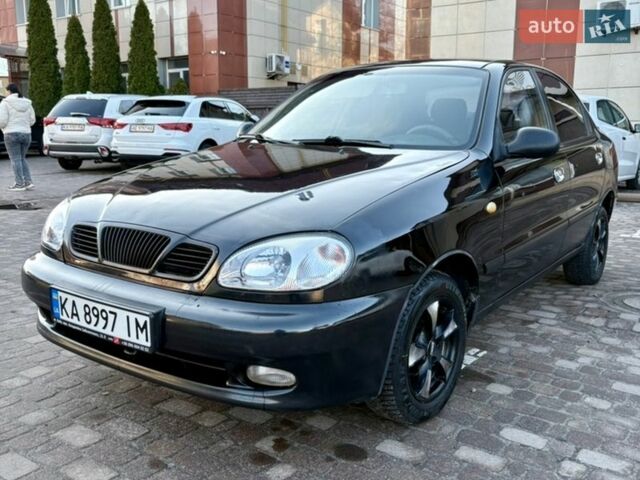 Черный Дэу Ланос, объемом двигателя 1.5 л и пробегом 290 тыс. км за 1900 $, фото 1 на Automoto.ua