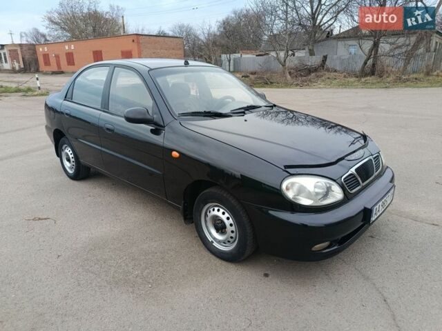 Черный Дэу Ланос, объемом двигателя 1.5 л и пробегом 190 тыс. км за 2650 $, фото 1 на Automoto.ua