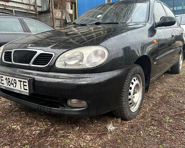 Чорний Деу Ланос, об'ємом двигуна 1.5 л та пробігом 168 тис. км за 3000 $, фото 1 на Automoto.ua
