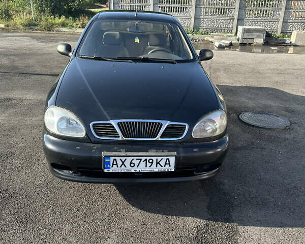 Чорний Деу Ланос, об'ємом двигуна 1.5 л та пробігом 350 тис. км за 1700 $, фото 1 на Automoto.ua