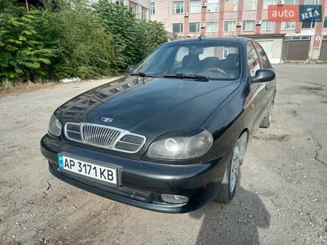 Черный Дэу Ланос, объемом двигателя 1.5 л и пробегом 184 тыс. км за 3200 $, фото 1 на Automoto.ua