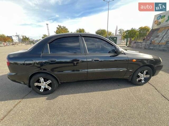 Черный Дэу Ланос, объемом двигателя 1.6 л и пробегом 137 тыс. км за 3600 $, фото 1 на Automoto.ua