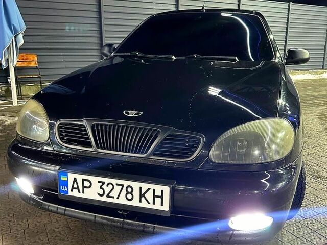 Черный Дэу Ланос, объемом двигателя 1.5 л и пробегом 250 тыс. км за 2800 $, фото 1 на Automoto.ua