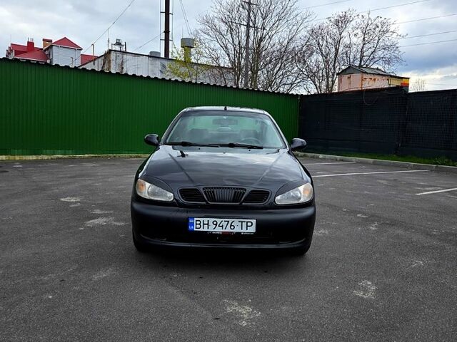 Черный Дэу Ланос, объемом двигателя 1.5 л и пробегом 0 тыс. км за 2100 $, фото 1 на Automoto.ua