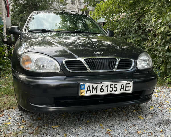 Коричневий Деу Ланос, об'ємом двигуна 1.5 л та пробігом 196 тис. км за 2500 $, фото 1 на Automoto.ua