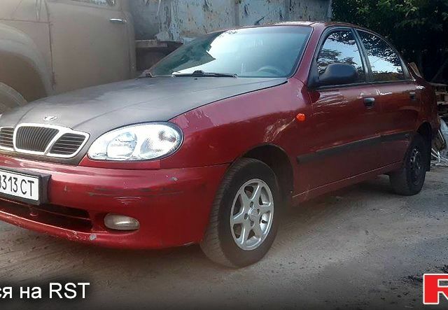 Дэу Ланос 2003 в Полтаве на Automoto.ua Красный Дэу Ланос, объемом двигателя 1.5 л и пробегом 227 тыс. км за 1600 $, фото 1 на Automoto.ua