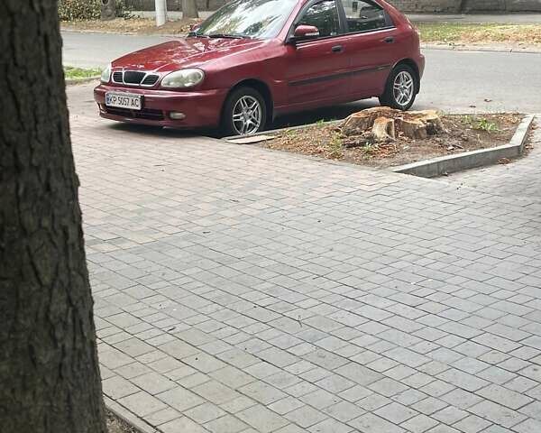 Красный Дэу Ланос, объемом двигателя 1.5 л и пробегом 180 тыс. км за 3100 $, фото 1 на Automoto.ua