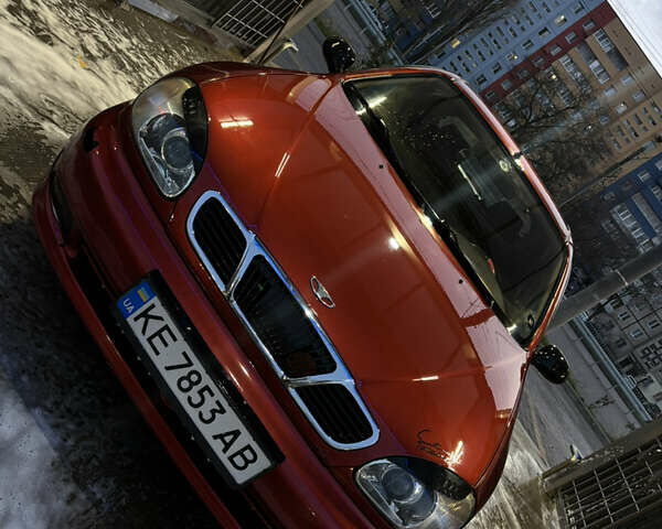 Червоний Деу Ланос, об'ємом двигуна 1.5 л та пробігом 251 тис. км за 2000 $, фото 1 на Automoto.ua