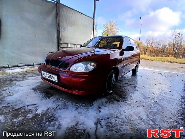 Деу Ланос 2006 у Першотравенске на Automoto.ua Червоний Деу Ланос, об'ємом двигуна 1.5 л та пробігом 200 тис. км за 1400 $, фото 1 на Automoto.ua