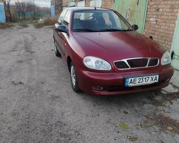 Красный Дэу Ланос, объемом двигателя 1.5 л и пробегом 139 тыс. км за 2999 $, фото 1 на Automoto.ua