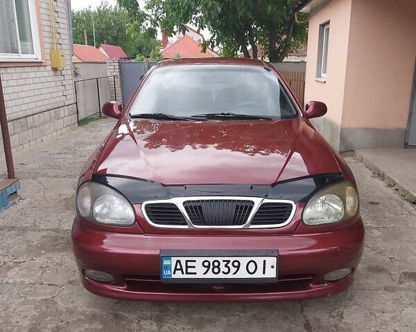 Красный Дэу Ланос, объемом двигателя 1.5 л и пробегом 452 тыс. км за 2600 $, фото 1 на Automoto.ua