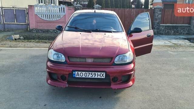 Красный Дэу Ланос, объемом двигателя 1.5 л и пробегом 69 тыс. км за 2200 $, фото 1 на Automoto.ua