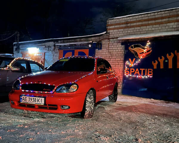 Красный Дэу Ланос, объемом двигателя 1.6 л и пробегом 187 тыс. км за 3200 $, фото 1 на Automoto.ua