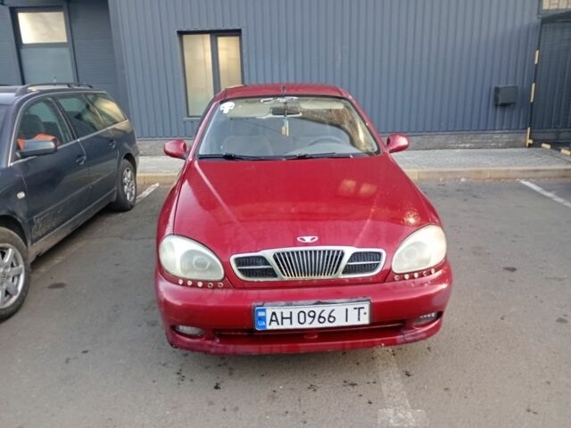 Красный Дэу Ланос, объемом двигателя 1.5 л и пробегом 175 тыс. км за 1000 $, фото 1 на Automoto.ua