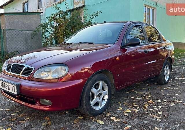 Красный Дэу Ланос, объемом двигателя 1.6 л и пробегом 216 тыс. км за 1900 $, фото 1 на Automoto.ua