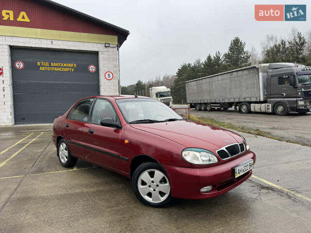 Красный Дэу Ланос, объемом двигателя 1.5 л и пробегом 310 тыс. км за 1850 $, фото 1 на Automoto.ua