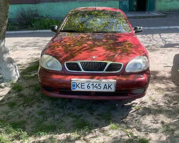 Красный Дэу Ланос, объемом двигателя 1.35 л и пробегом 217 тыс. км за 1600 $, фото 1 на Automoto.ua