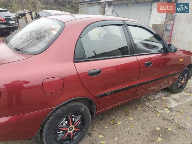 Красный Дэу Ланос, объемом двигателя 1.5 л и пробегом 152 тыс. км за 3150 $, фото 1 на Automoto.ua