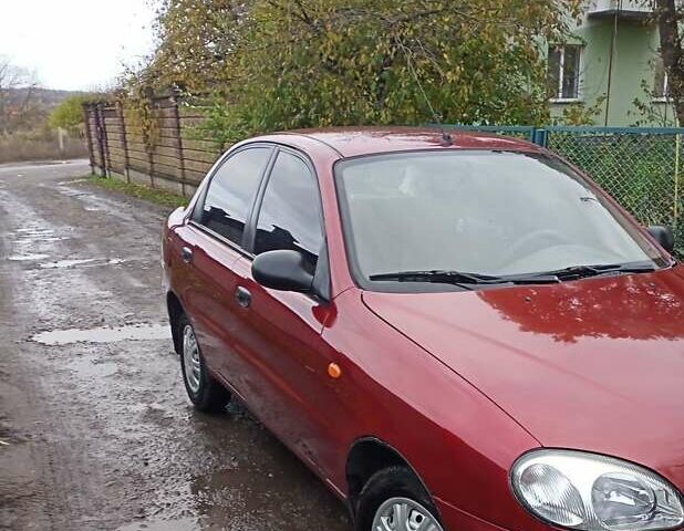 Червоний Деу Ланос, об'ємом двигуна 1.3 л та пробігом 220 тис. км за 1850 $, фото 1 на Automoto.ua