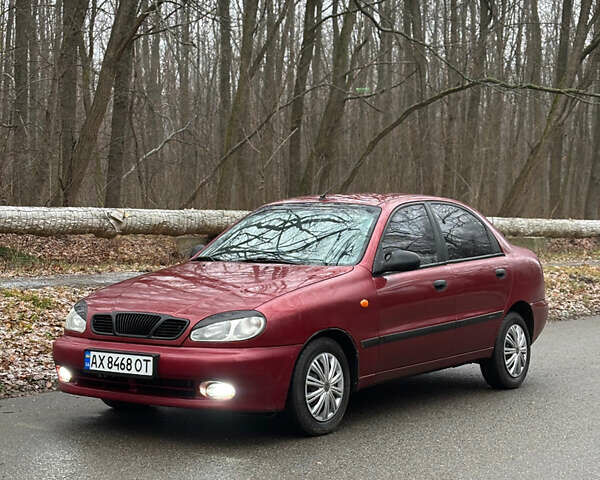 Красный Дэу Ланос, объемом двигателя 1.6 л и пробегом 235 тыс. км за 2150 $, фото 1 на Automoto.ua