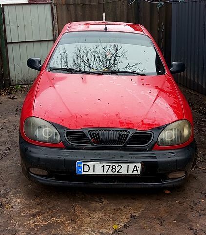 Красный Дэу Ланос, объемом двигателя 1.5 л и пробегом 0 тыс. км за 1300 $, фото 1 на Automoto.ua