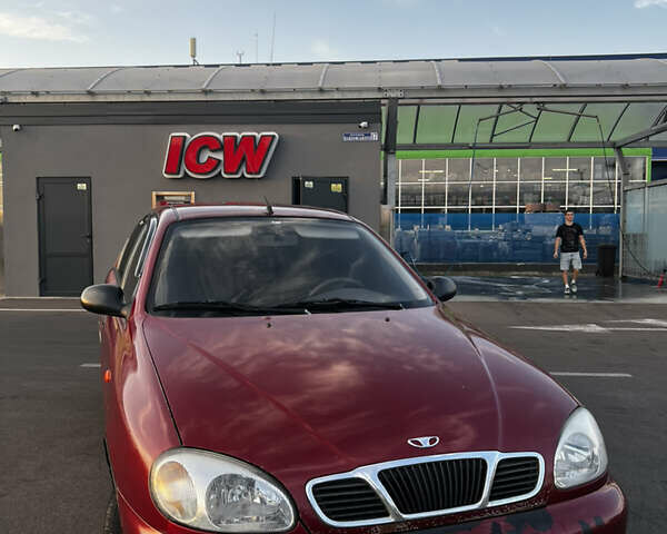 Красный Дэу Ланос, объемом двигателя 1.5 л и пробегом 175 тыс. км за 2200 $, фото 1 на Automoto.ua