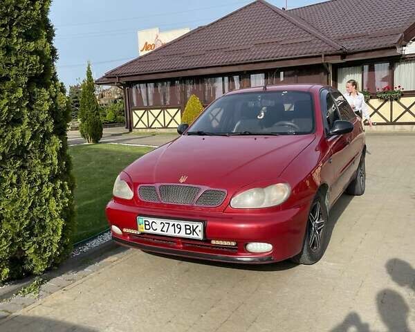 Красный Дэу Ланос, объемом двигателя 1.5 л и пробегом 251 тыс. км за 2900 $, фото 1 на Automoto.ua