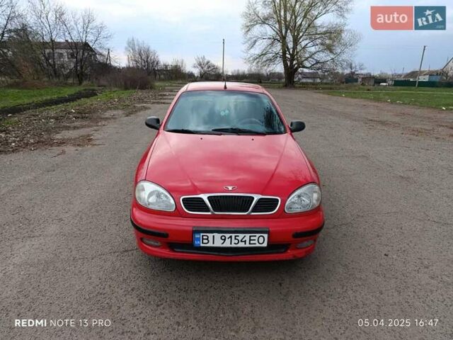 Красный Дэу Ланос, объемом двигателя 1.5 л и пробегом 220 тыс. км за 2550 $, фото 1 на Automoto.ua