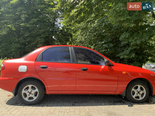 Червоний Деу Ланос, об'ємом двигуна 1.5 л та пробігом 93 тис. км за 2999 $, фото 1 на Automoto.ua