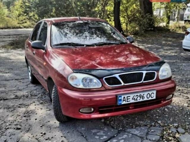 Красный Дэу Ланос, объемом двигателя 1.5 л и пробегом 113 тыс. км за 2500 $, фото 1 на Automoto.ua