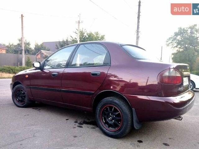 Червоний Деу Ланос, об'ємом двигуна 1.5 л та пробігом 187 тис. км за 2500 $, фото 1 на Automoto.ua