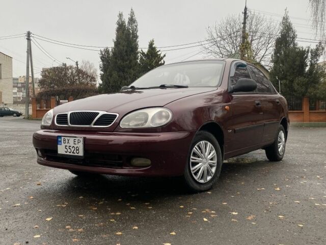 Красный Дэу Ланос, объемом двигателя 1.5 л и пробегом 297 тыс. км за 1900 $, фото 1 на Automoto.ua