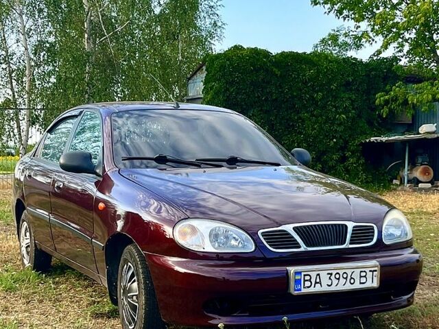 Красный Дэу Ланос, объемом двигателя 1.4 л и пробегом 190 тыс. км за 2300 $, фото 1 на Automoto.ua