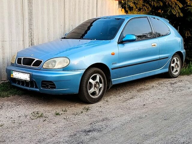 Деу Ланос, об'ємом двигуна 1.6 л та пробігом 0 тис. км за 2000 $, фото 1 на Automoto.ua