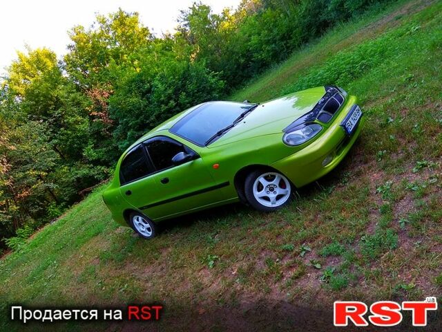 Дэу Ланос, объемом двигателя 1.6 л и пробегом 200 тыс. км за 3300 $, фото 1 на Automoto.ua