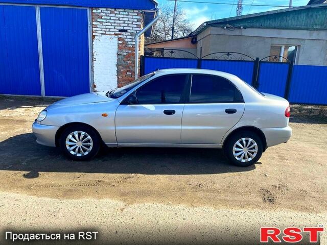 Дэу Ланос 2003 в Гадяче на Automoto.ua Дэу Ланос, объемом двигателя 1.5 л и пробегом 240 тыс. км за 2200 $, фото 1 на Automoto.ua